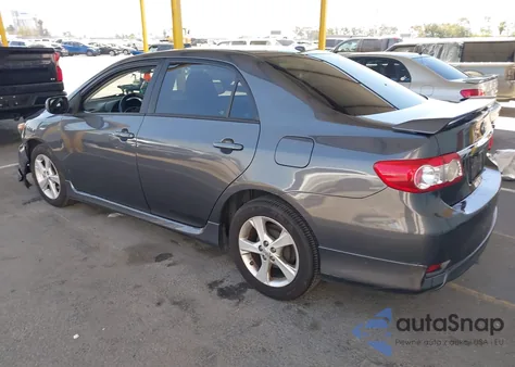 2012 Toyota Corolla S z USA, uszkodzony, nr VIN 2T1BU4EE7CC841798